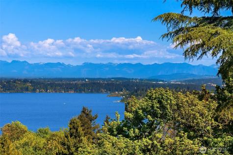 216 30th Avenue S Seattle WA 98144