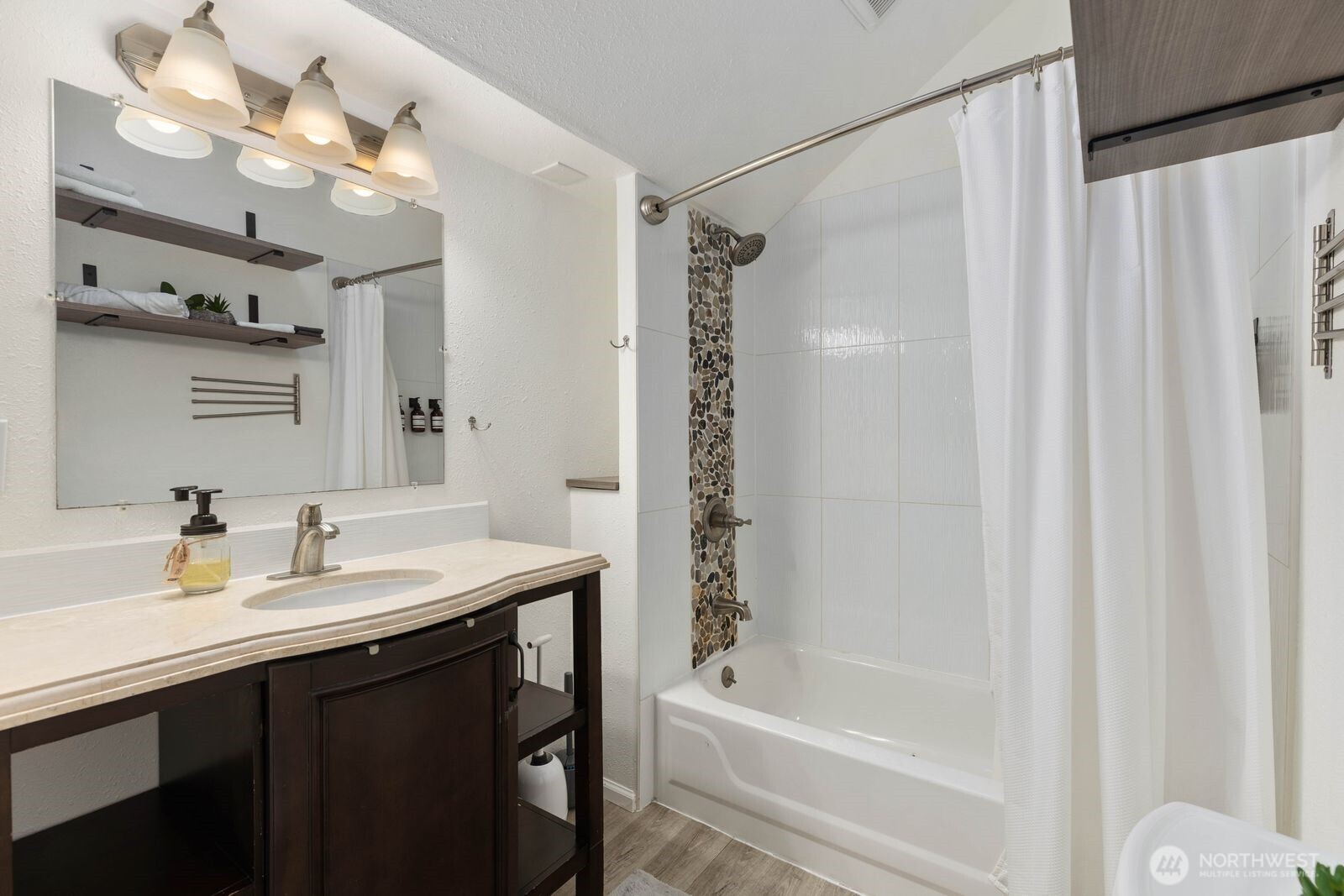 17800 185th Avenue NE Woodinville WA 98072