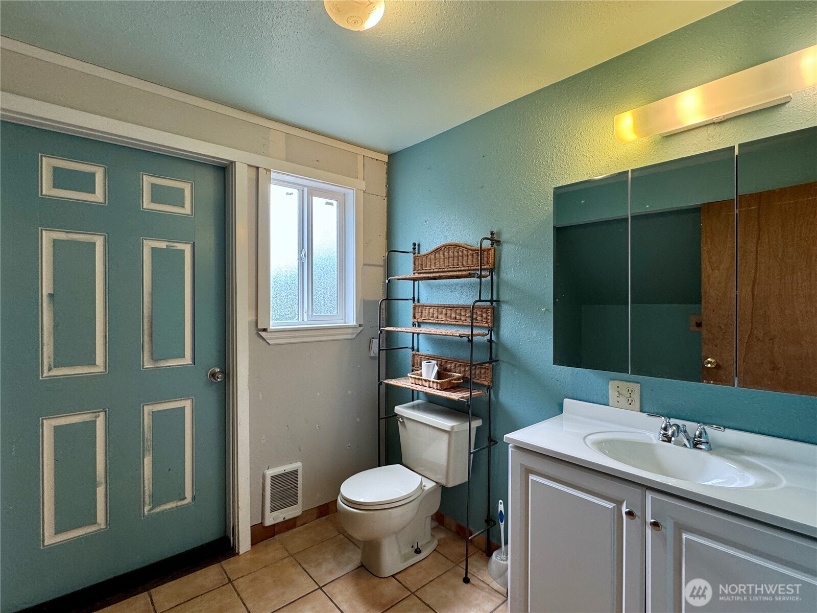 111 Vela Street SW Ocean Shores WA 98569