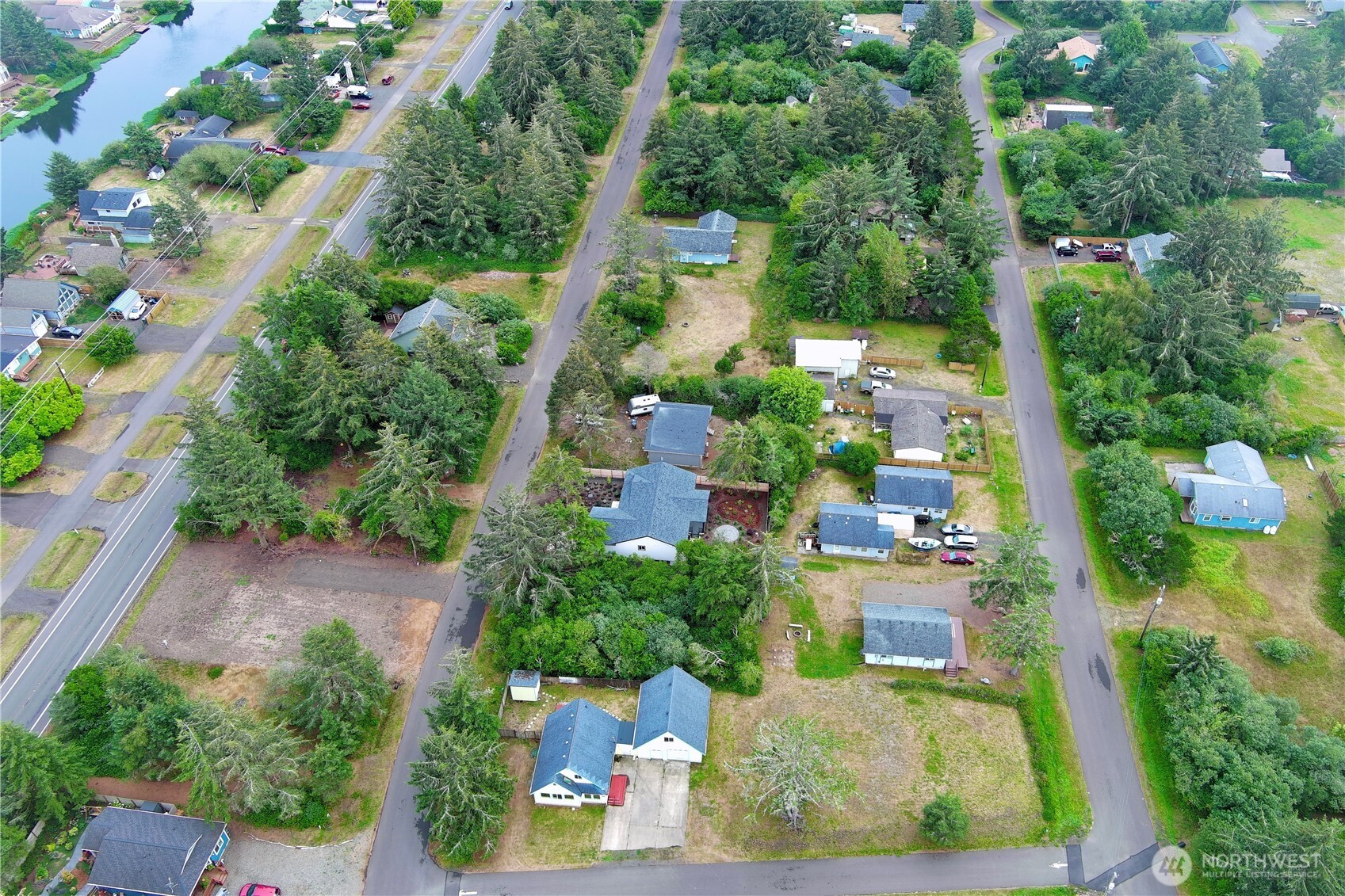 111 Vela Street SW Ocean Shores WA 98569