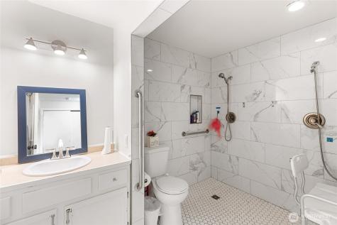 7339 NE 140th Street Kirkland WA 98034