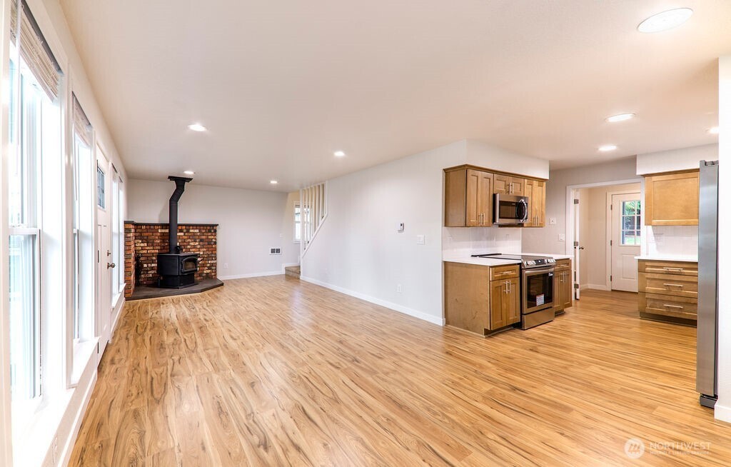 2550 Mackenzie Road Bellingham WA 98226