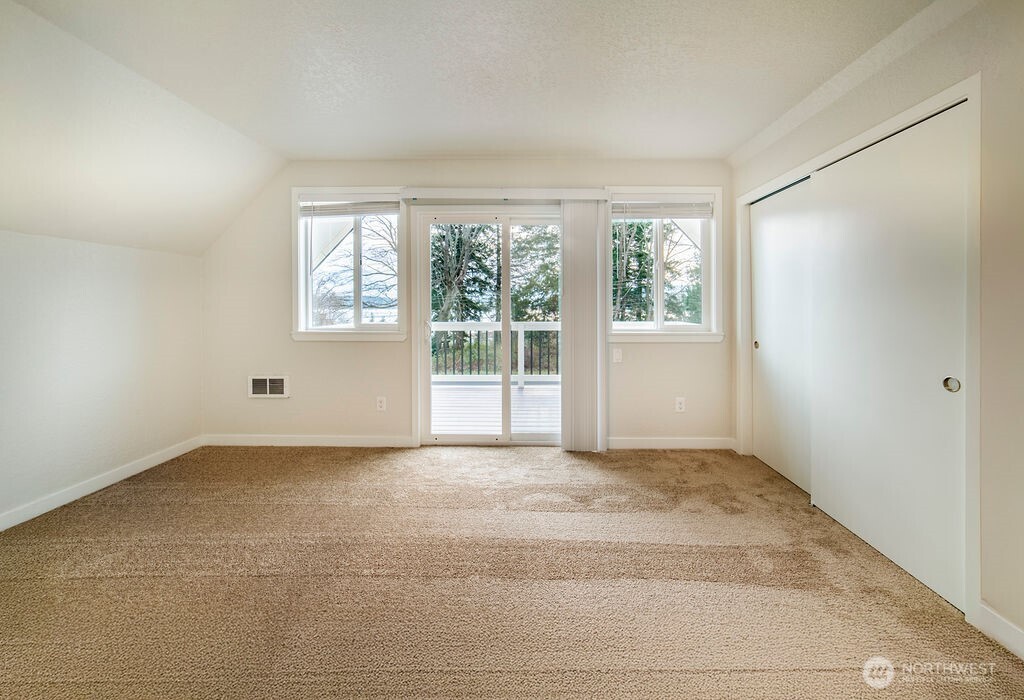 2550 Mackenzie Road Bellingham WA 98226