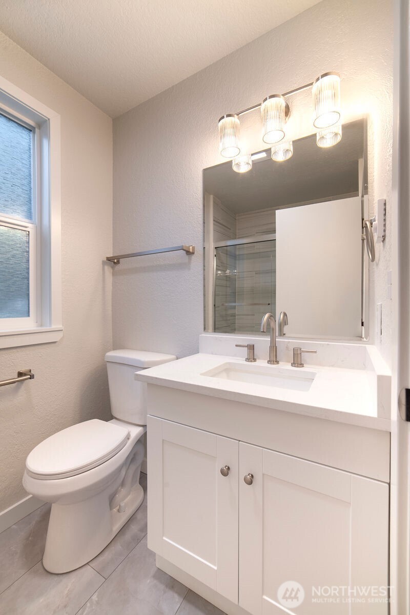 2550 Mackenzie Road Bellingham WA 98226