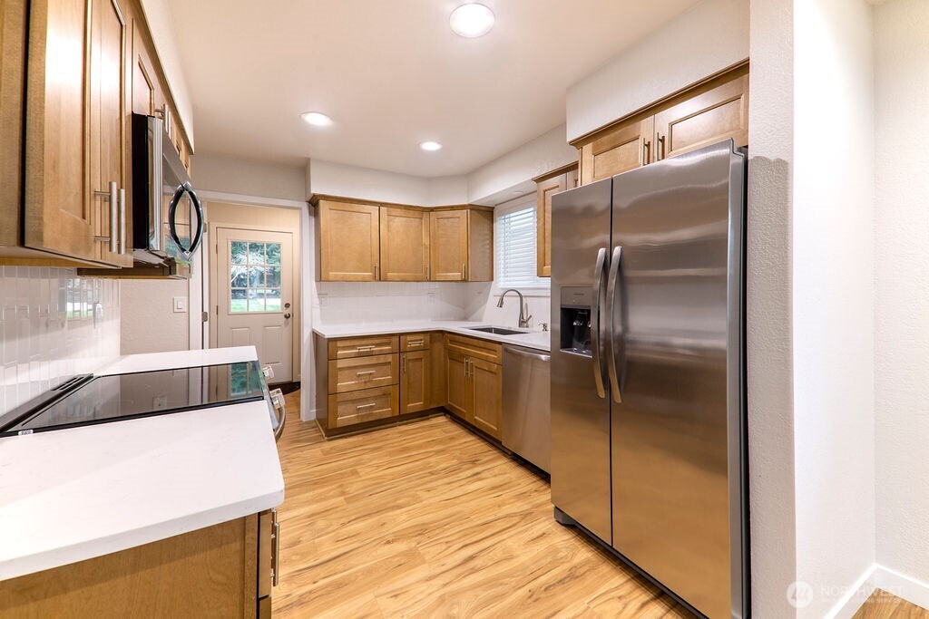 2550 Mackenzie Road Bellingham WA 98226