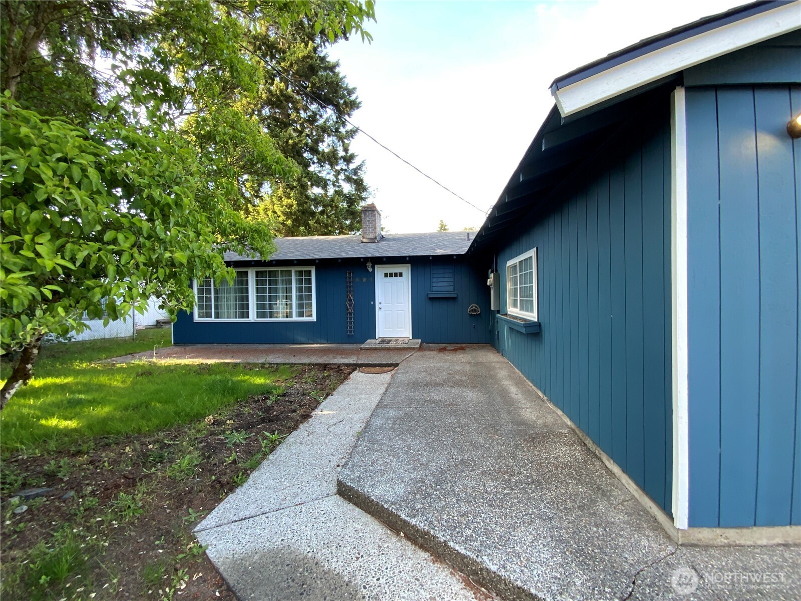 621 Brookdale Road E Tacoma WA 98445