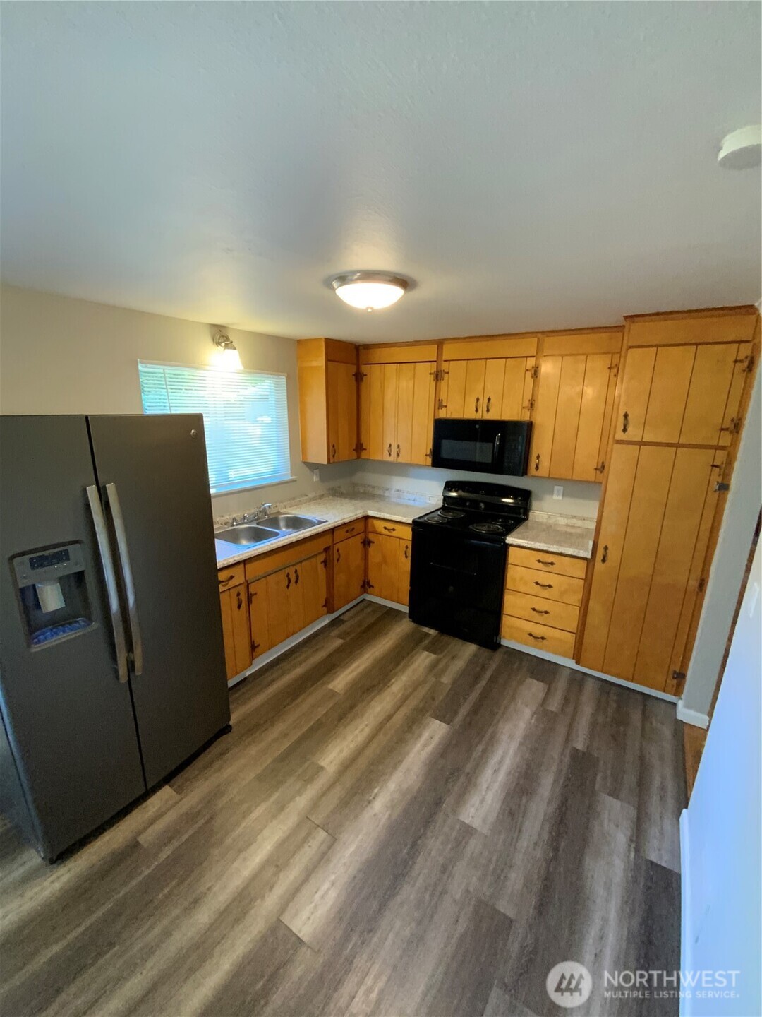 621 Brookdale Road E Tacoma WA 98445