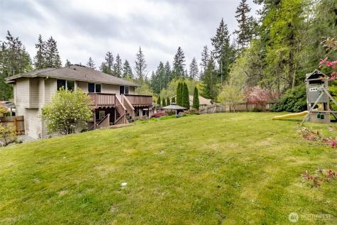 6480 Crossing Place SW Port Orchard WA 98367