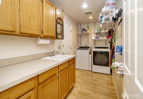 6480 Crossing Place SW Port Orchard WA 98367