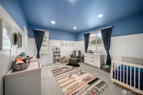 12 Elizabeth Court Wenatchee WA 98801