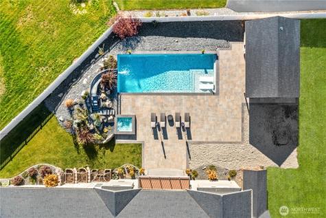 12 Elizabeth Court Wenatchee WA 98801