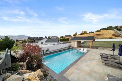 12 Elizabeth Court Wenatchee WA 98801