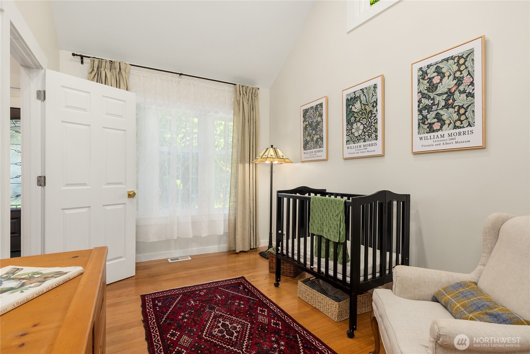 14268 N Madison Avenue NE Bainbridge Island WA 98110