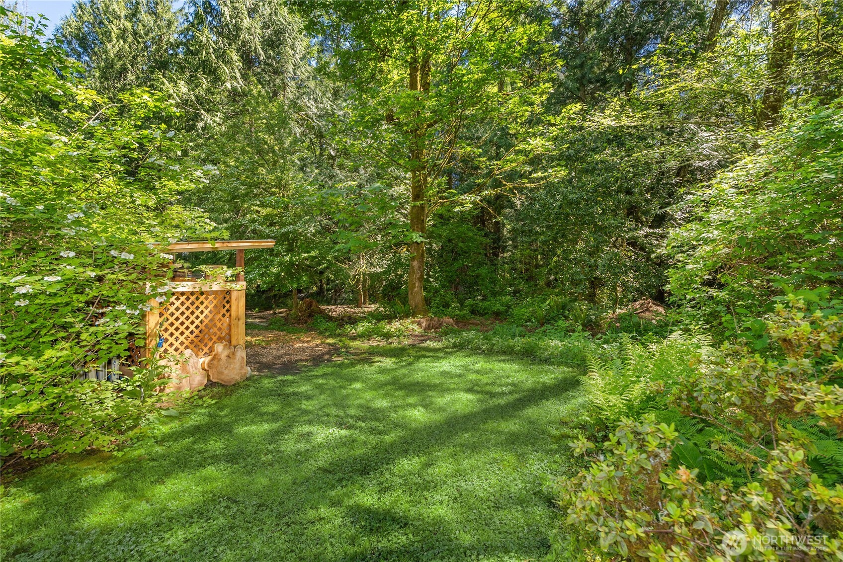 14268 N Madison Avenue NE Bainbridge Island WA 98110