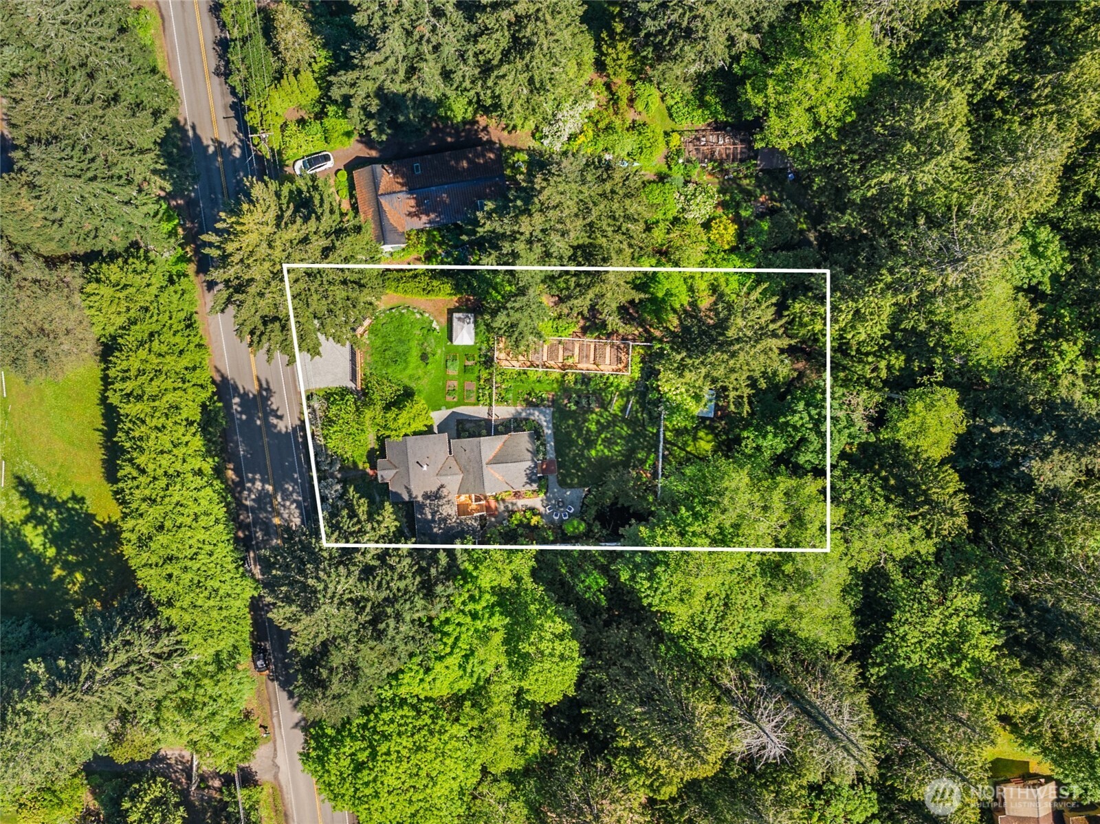 14268 N Madison Avenue NE Bainbridge Island WA 98110