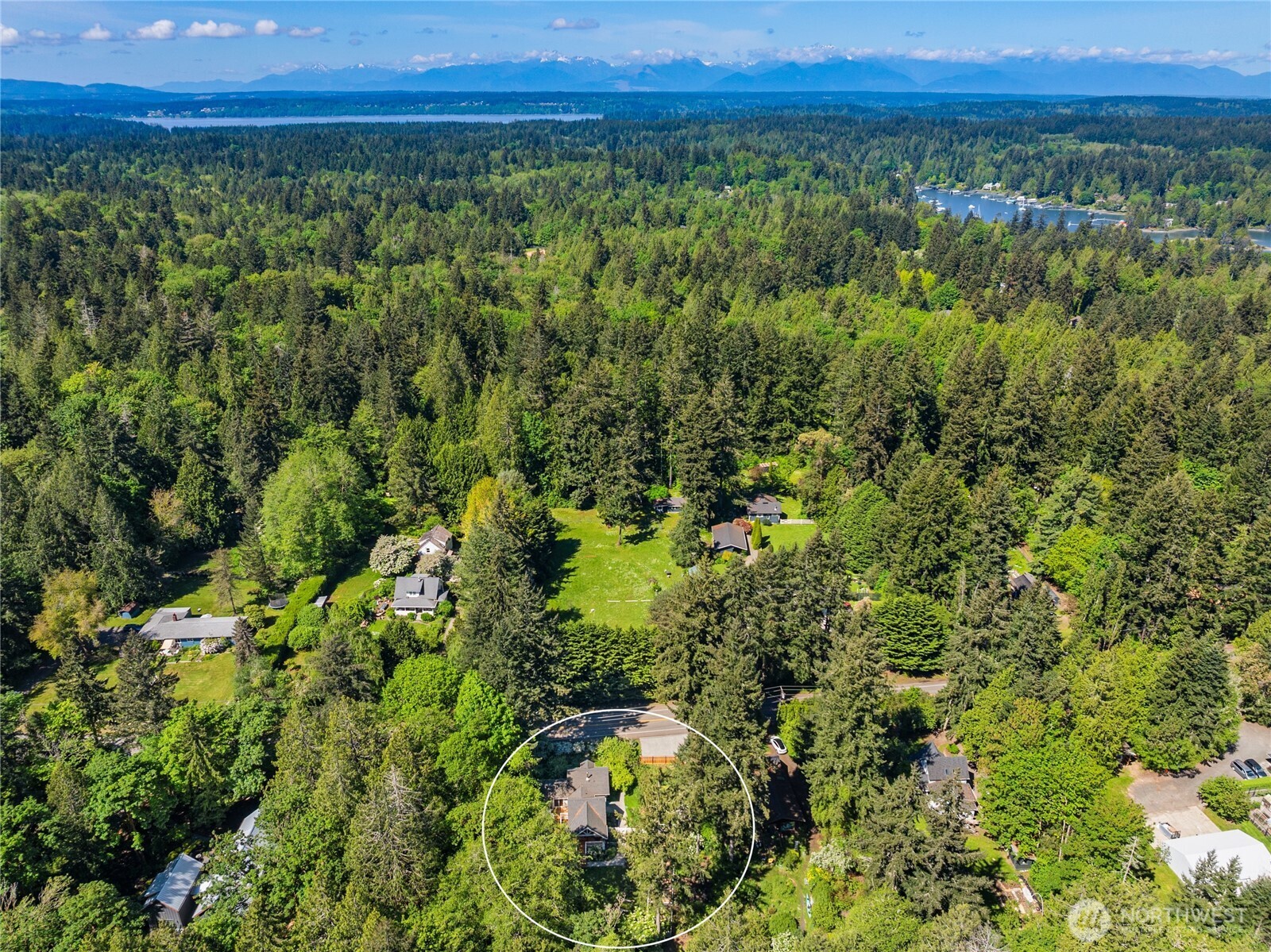 14268 N Madison Avenue NE Bainbridge Island WA 98110