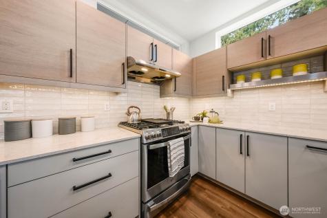 114 NE 180th Street Shoreline WA 98155