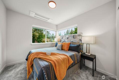 114 NE 180th Street Shoreline WA 98155