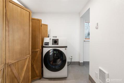 11092 Us Highway 12 Randle WA 98937