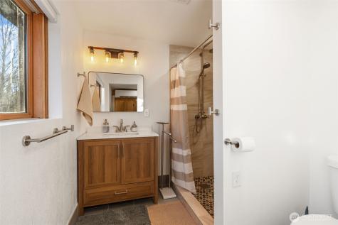 11092 Us Highway 12 Randle WA 98937