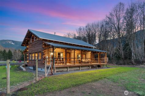 11092 Us Highway 12 Randle WA 98937