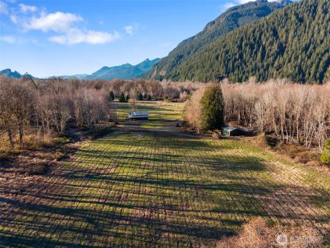 11092 Us Highway 12 Randle WA 98937