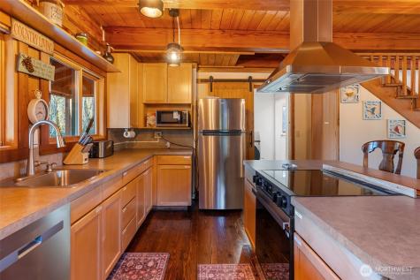 11092 Us Highway 12 Randle WA 98937