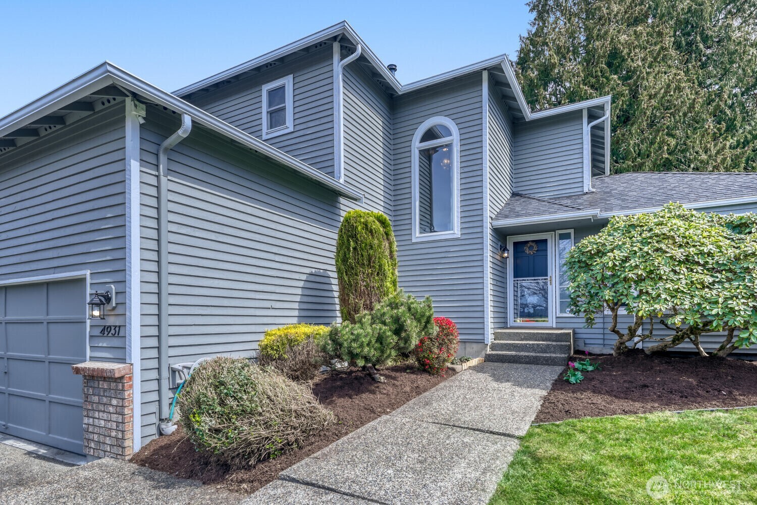 4931 9th Avenue W Everett WA 98203