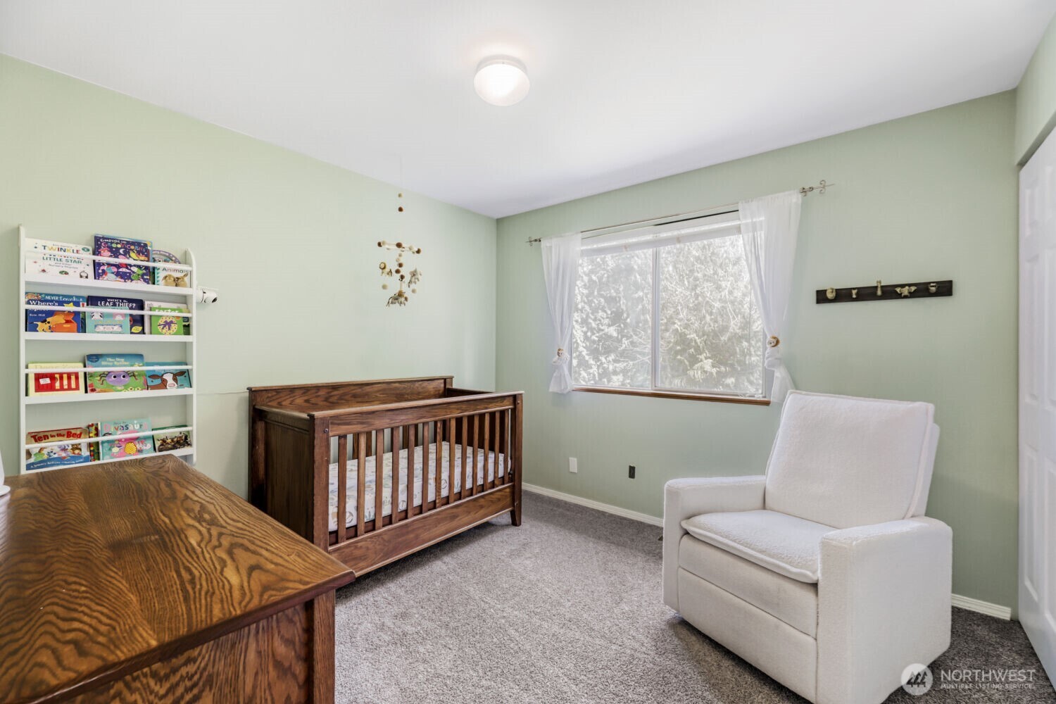 4931 9th Avenue W Everett WA 98203