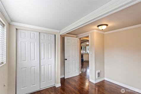 14118 37th Avenue S Tukwila WA 98168