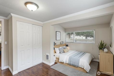 14118 37th Avenue S Tukwila WA 98168