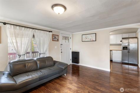 14118 37th Avenue S Tukwila WA 98168