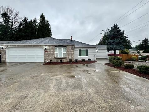 181 Alpha Drive Longview WA 98632