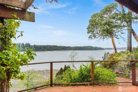 6105 Elizan Drive NW Olympia WA 98502