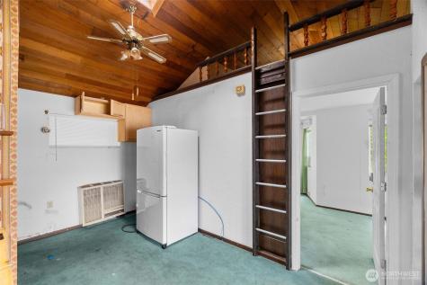 6105 Elizan Drive NW Olympia WA 98502