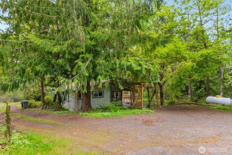 6105 Elizan Drive NW Olympia WA 98502