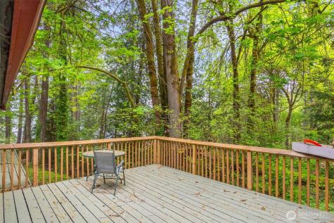 6105 Elizan Drive NW Olympia WA 98502