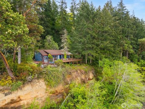 6105 Elizan Drive NW Olympia WA 98502