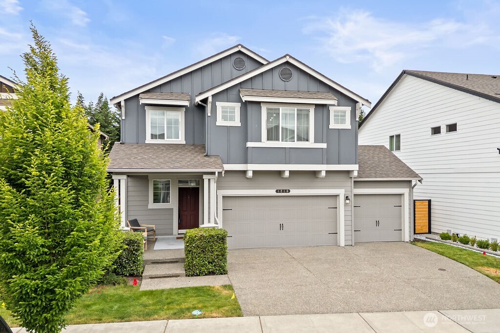 1210 29th Street NW Puyallup WA 98371