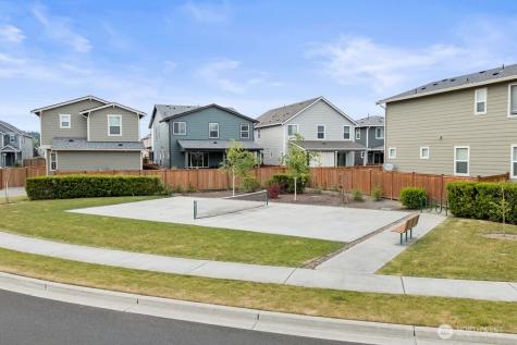 1210 29th Street NW Puyallup WA 98371