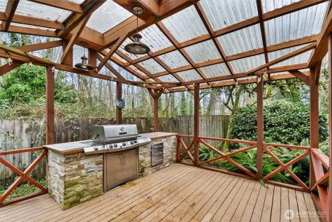31521 42nd Avenue SW Federal Way WA 98023