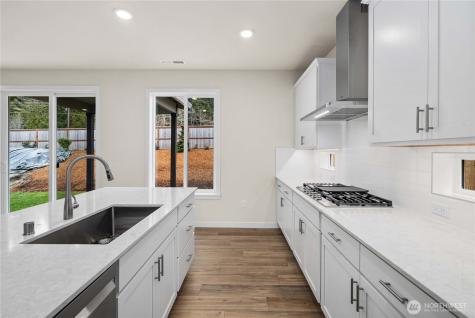 2034 NE Norseman Way Poulsbo WA 98370