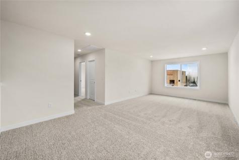 2034 NE Norseman Way Poulsbo WA 98370