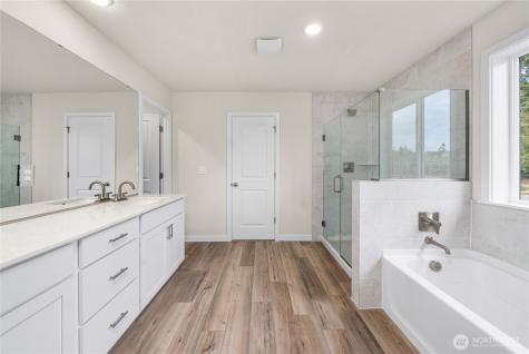 2034 NE Norseman Way Poulsbo WA 98370