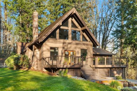 25112 SE 17th Street Sammamish WA 98075