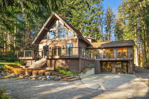 25112 SE 17th Street Sammamish WA 98075