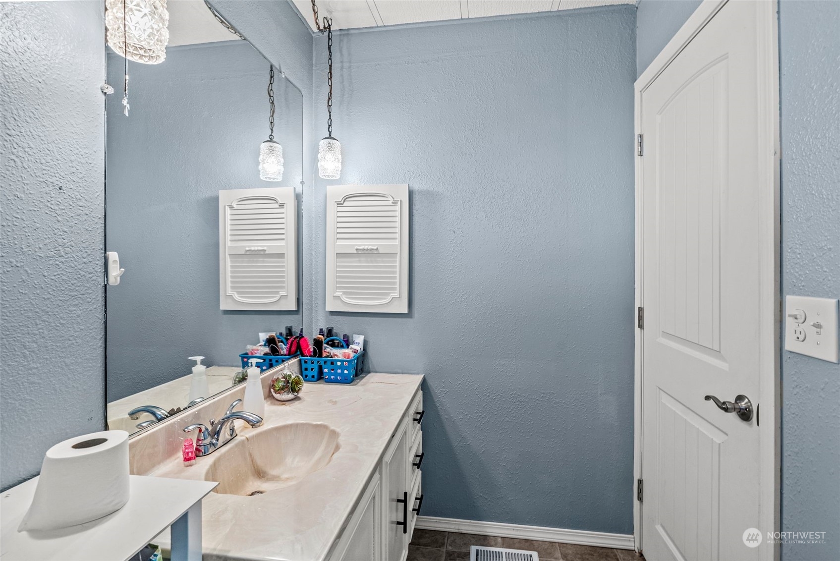 106 Francis Lane Centralia WA 98531