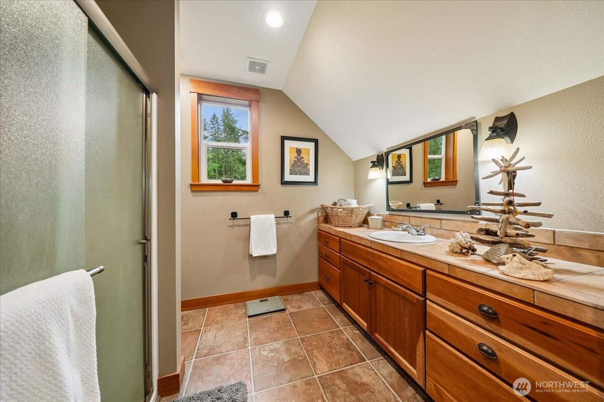 10507 Pioneer Drive Anderson Island WA 98303