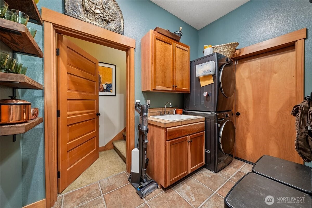 10507 Pioneer Drive Anderson Island WA 98303