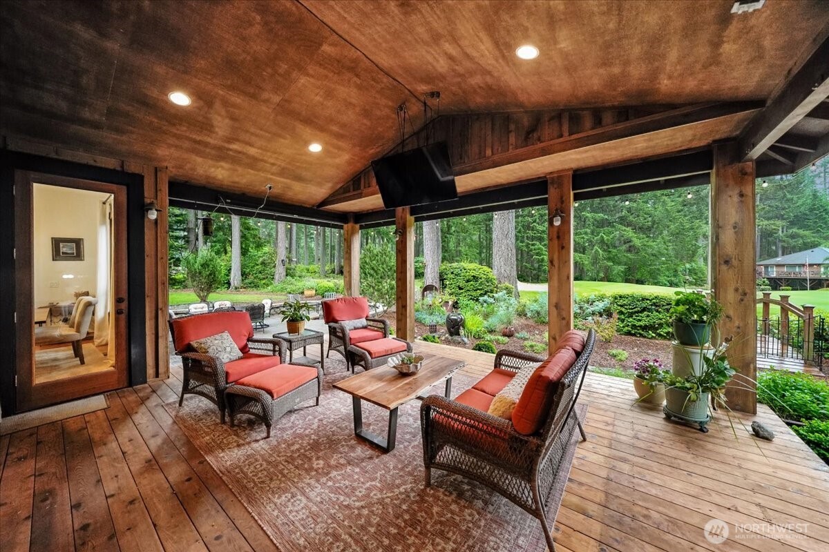 10507 Pioneer Drive Anderson Island WA 98303
